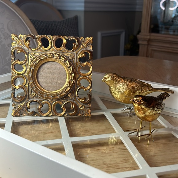 Gold Resin Picture Frame - Picture 7 of 7